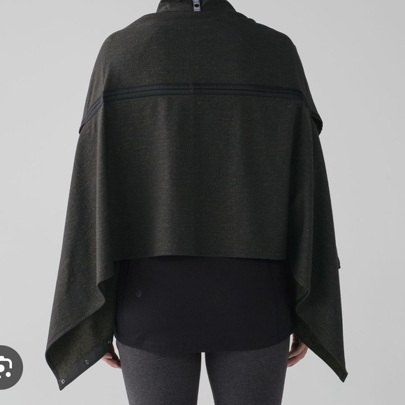 NWT Lulu Vinyasa Wrap - Picture 3 of 7